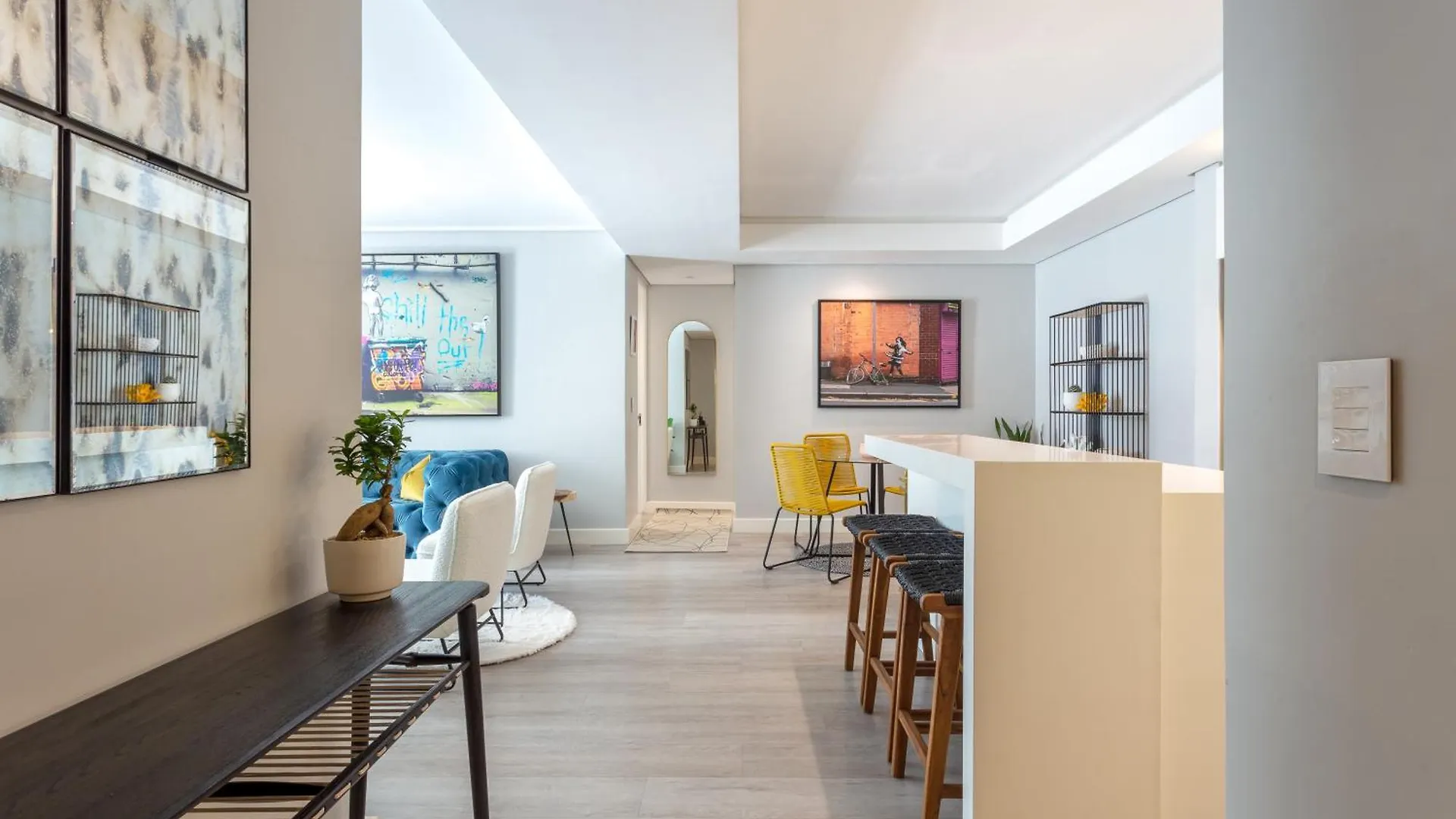 Trendy 2 Bedroom Apartment In Greenpoint, Cape Town. 0*,  South Africa